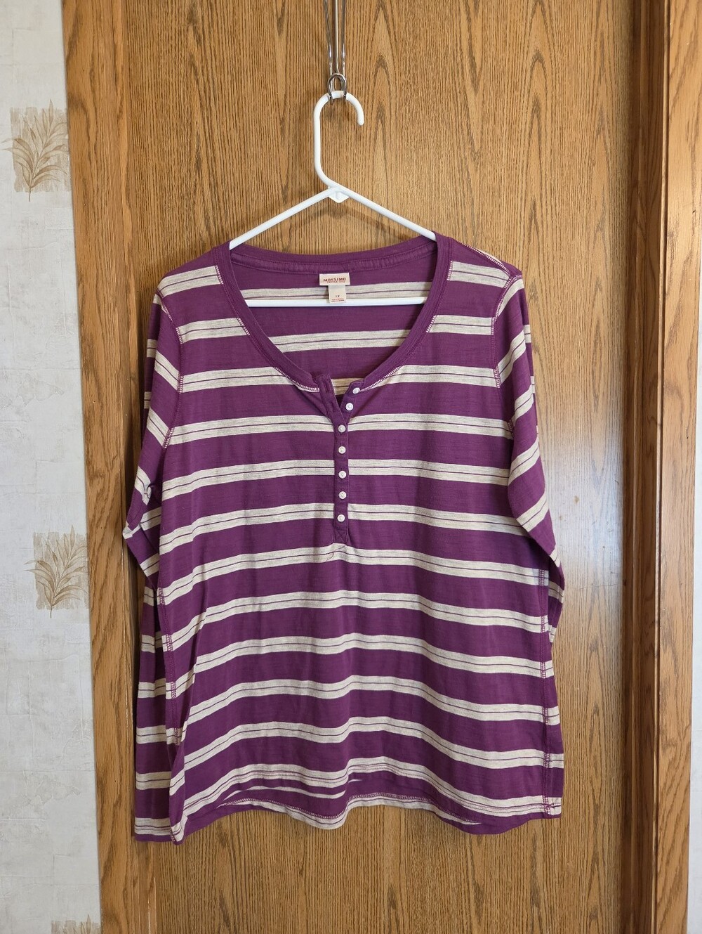 Mossimo long Sleeve top